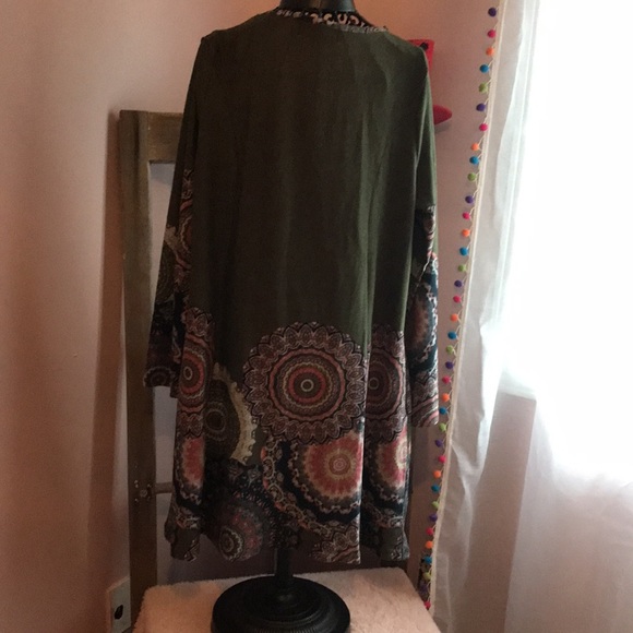 Creation size small ladies tunic - Picture 6 of 6